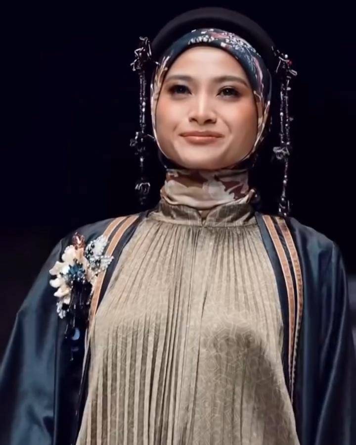 Instagram.com/septriasaacha